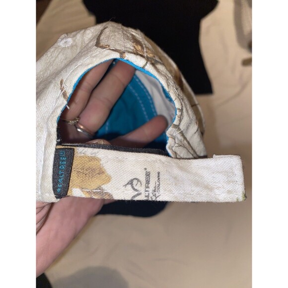 REALTREE Women's Baseball Cap Camo/Teal Stitching Adjustable - Picture 12 of 13